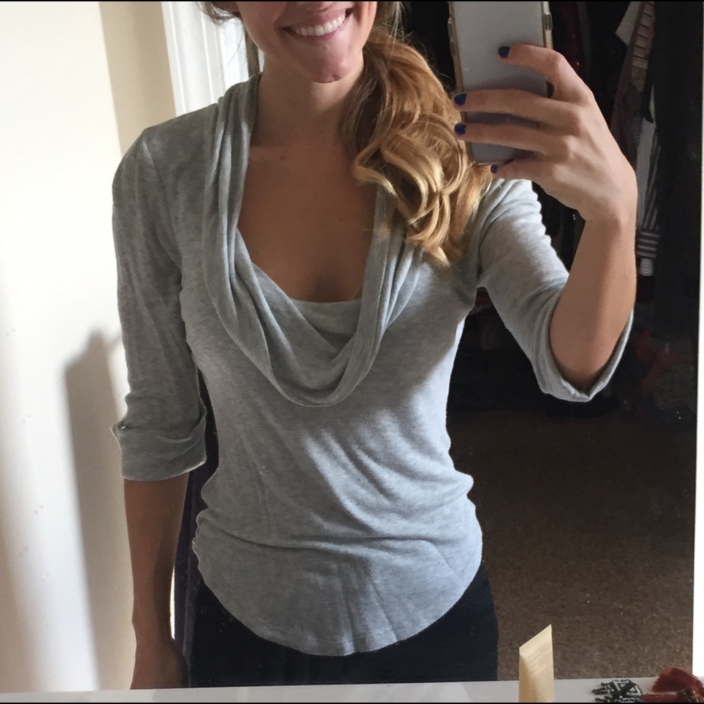 Banana republic xs quarter sleeve grey soft top